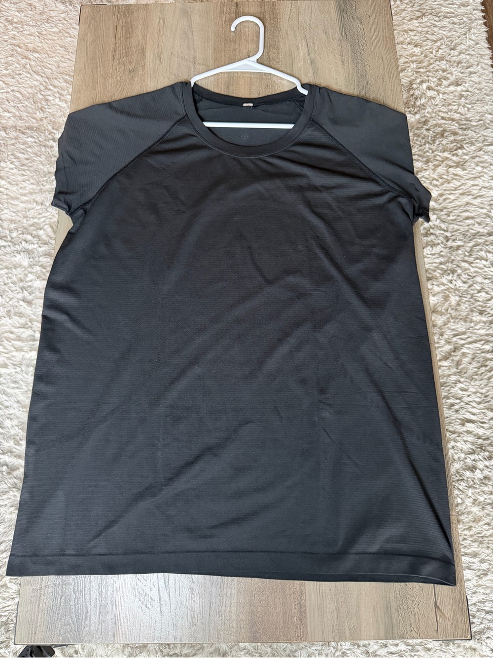 🦄 RARE NWOT Lululemon Swiftly Tech Short Sleeve Sz 18 *hip* black